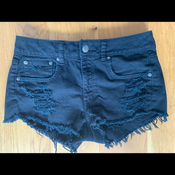 American Eagle black high waisted ‘Shortie’ shorts - Picture 1 of 4